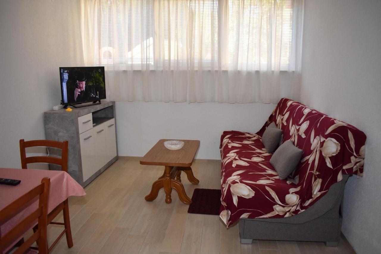 ביוגראד נה מורו Apartments Sime Soline חדר תמונה