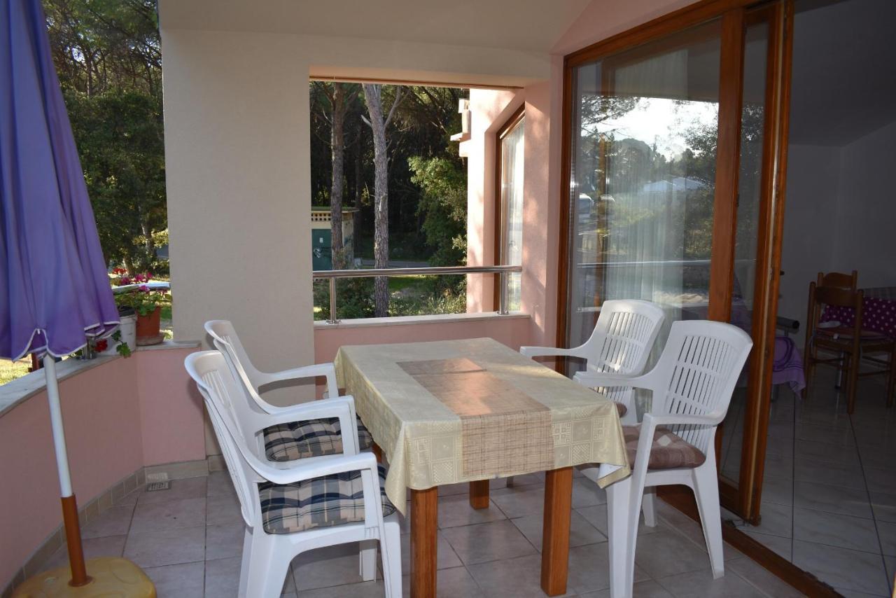 ביוגראד נה מורו Apartments Sime Soline חדר תמונה